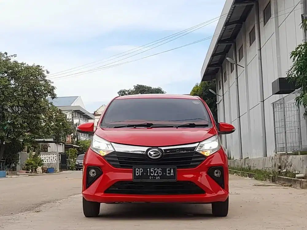 DAIHATSU SIGRA R AUTOMETIC TANGAN PERTAMA TERIMA PAJAK HIDUP PLAT BARU
