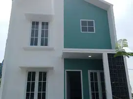 Rumah Keren 2 Lantai American Style DP 0% di Ujung Berung