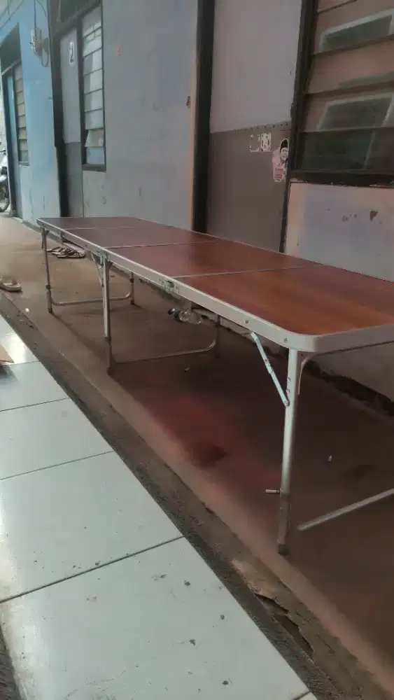 Meja lipat untuk jualan