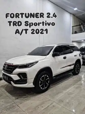 FORTUNER 2.4 TRD Automatic 2021 / 2022 hitam toyota sportivo