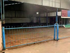 Gudang Luas Strategis di pinggir Jln Raya Sultan Agung Cakung
