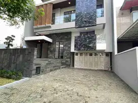 Rumah Woodland Citraland, Modern Minimalis Split Level, Best Layout