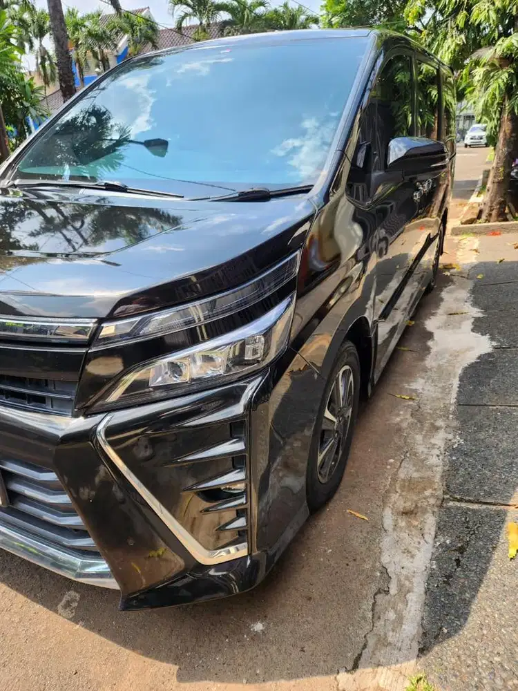 CASH voxy rapih sudah kamera 360