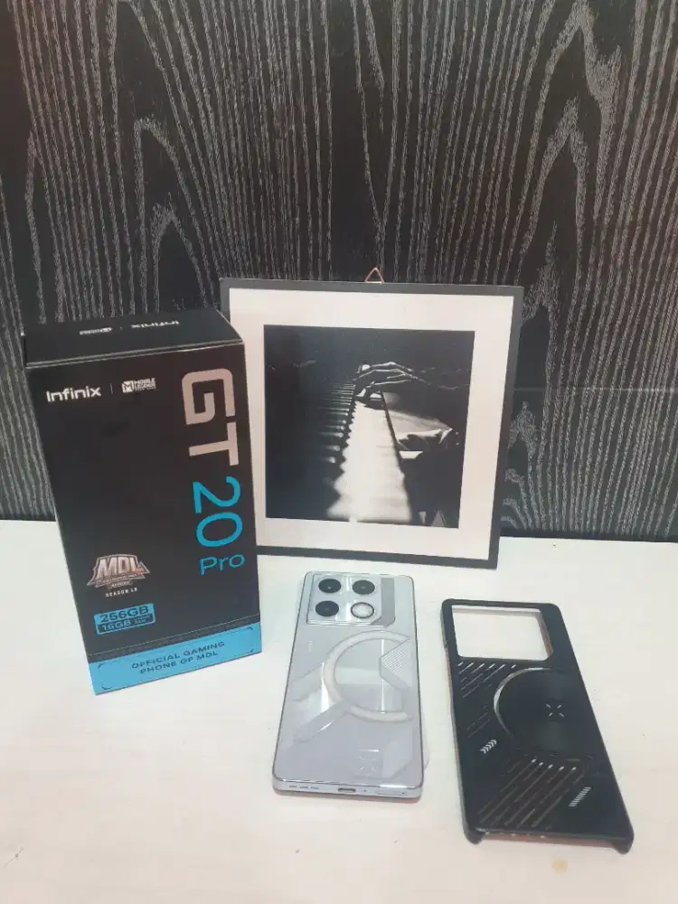 Infinix gt20pro resmi 8/256