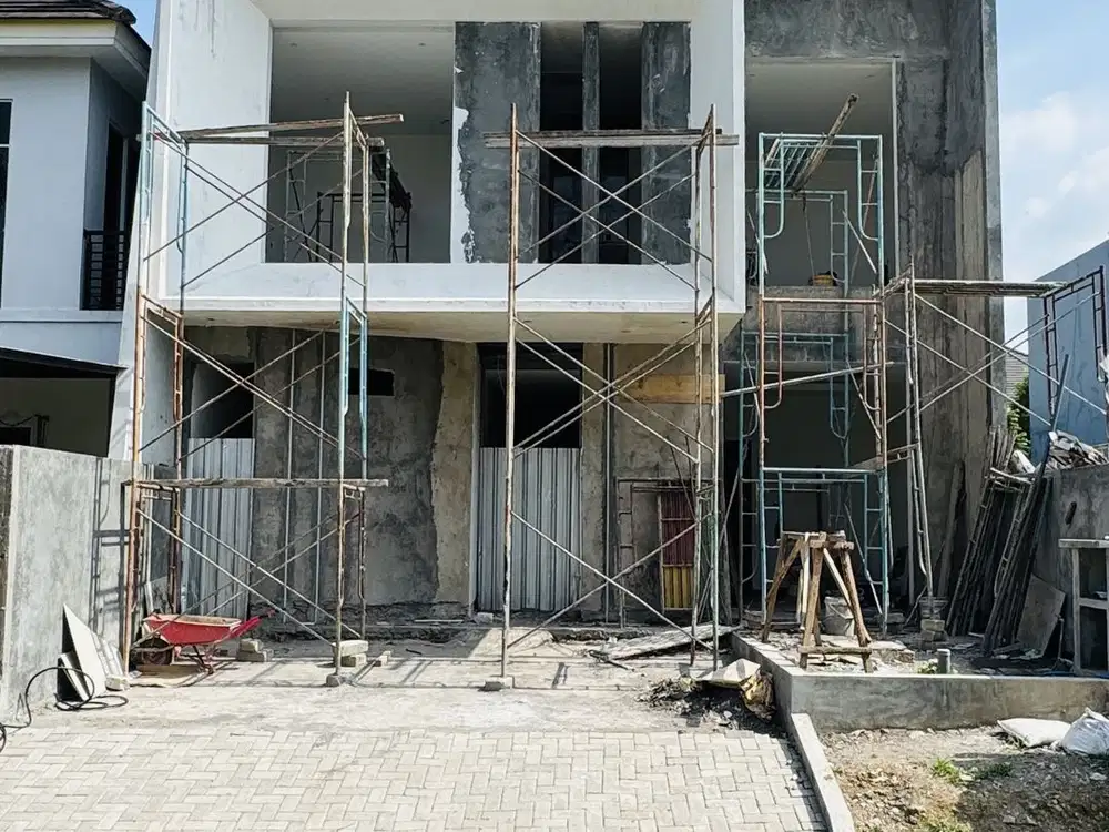 *Dijual Rumah Woodland Citraland Surabaya*