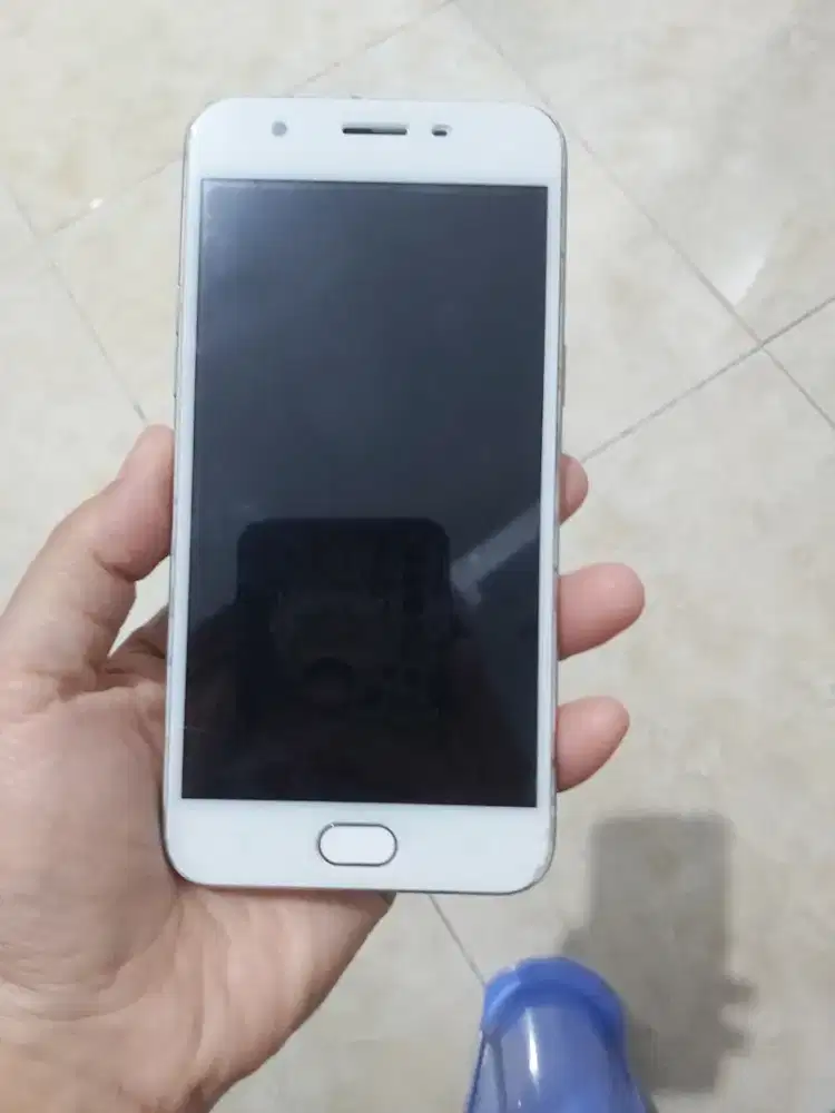Handphone Oppo A57