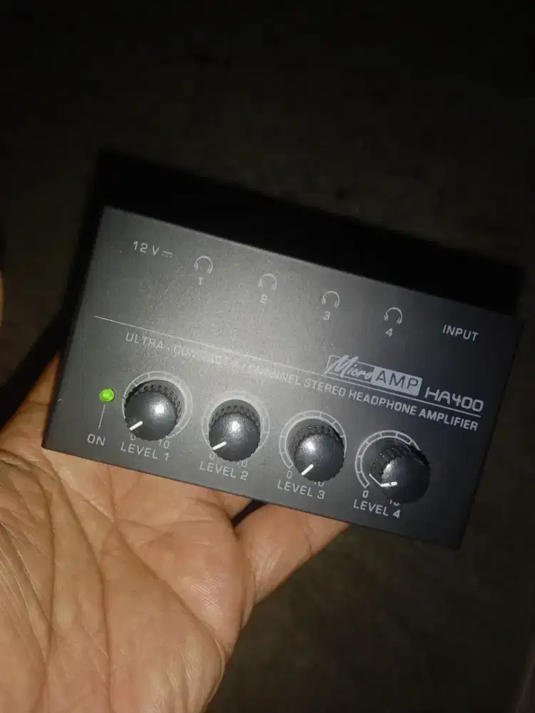 UCHA 4 channel stereo