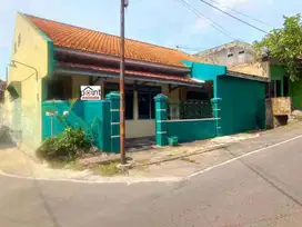 kost 13 kamar dekat area kampus UNS jebres Mojosongo