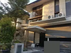 Dijual Rumah Astoria Park Surabaya