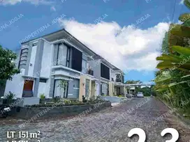 RUMAH HOOK CANTIK MEWAH DALAM PERUMAHAN DEKAT HOTEL HYATT JL. PALAGAN