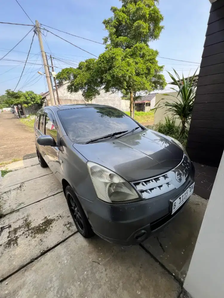 grand livina Matic 1.8 Ultimate 2008