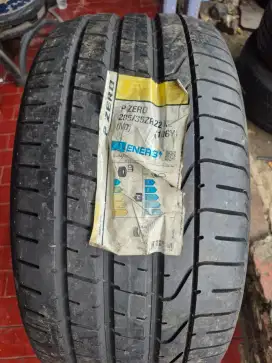 Ban baru nos pirreli pzero 285/35 R22 2023..1pcs