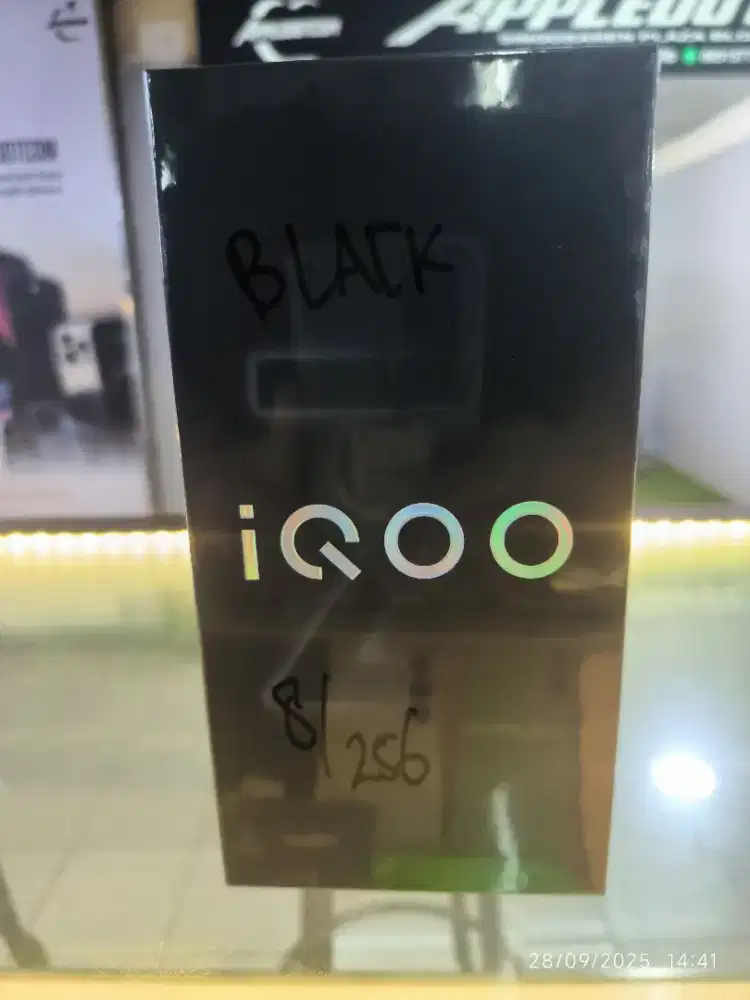 Iqoo Z10 5g 8/256 harga promo murah