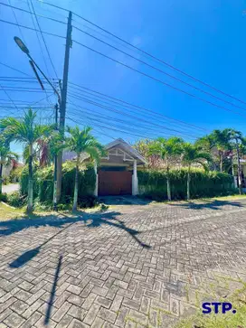 Rumah 1 lantai di Manyar Full Furnished
