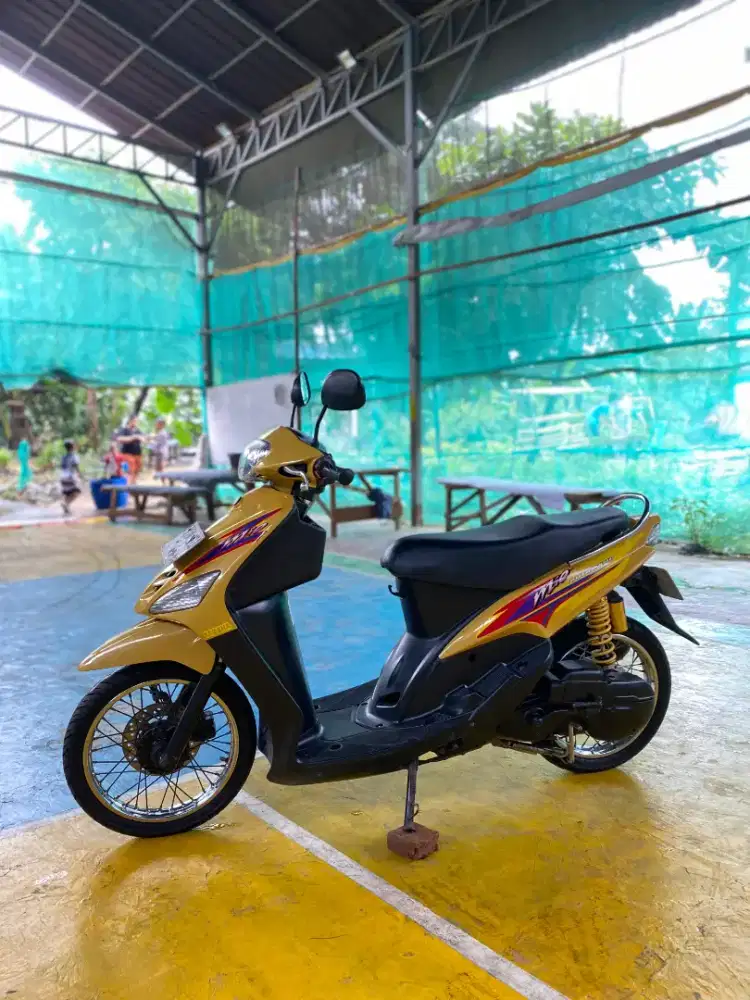 Yamaha Mio Sporty 2004 kuning
