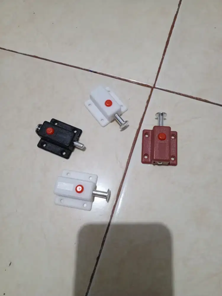 Grendel pintu otomatis bt pintu rumah, kamar tidur & kamar mandi...
