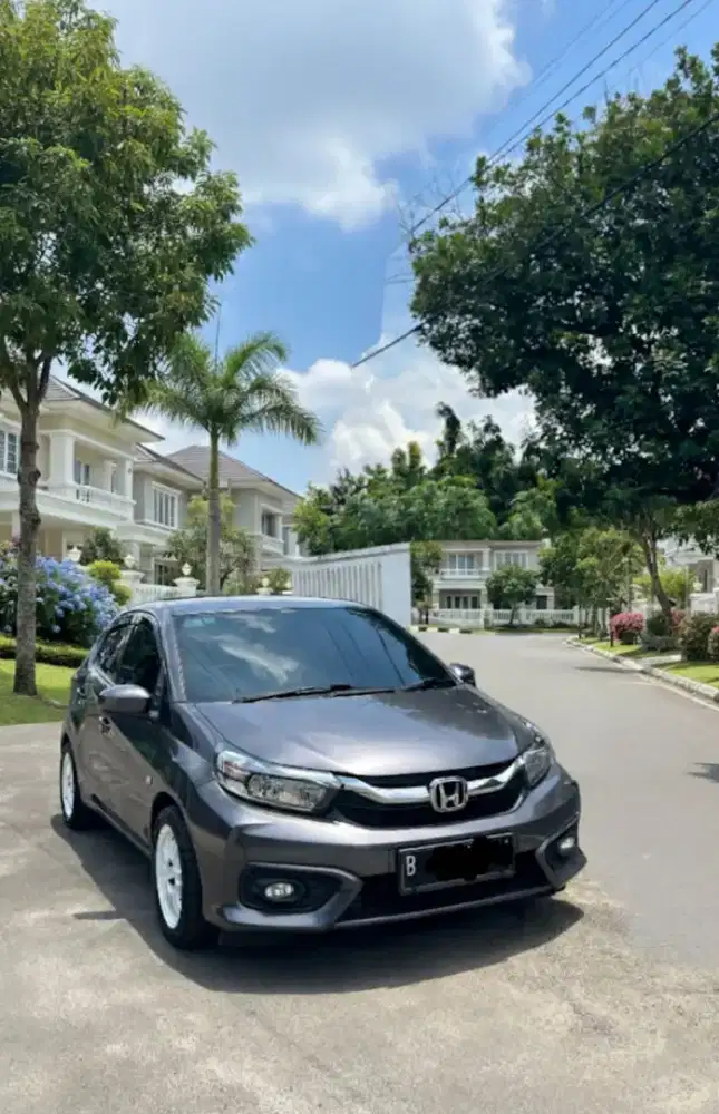 HONDA BRIO SATYA E MATIC TAHUN 2022 WARNA ABUABU METALIK