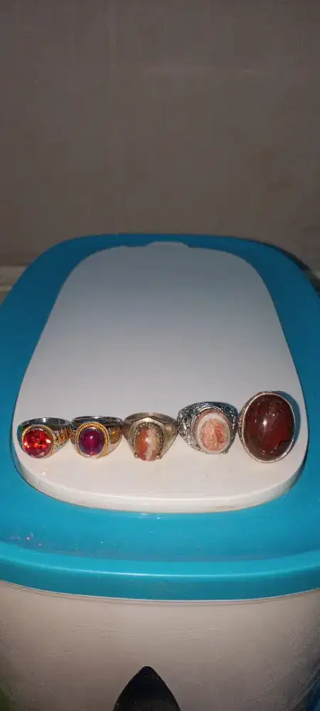 Jual semuanya lelang batu,body glas
