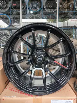 Velg jf luxury NF ring 18x9 pcd 6x139,7 et 0 fortuner pajero