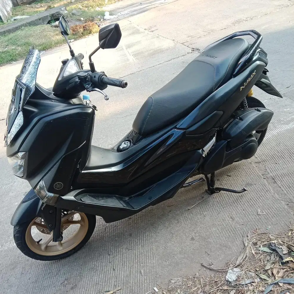 Yamaha Nmax hitam tahun  2019