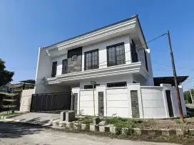 Jual RUMAH HOOK JEMURSARI AMERICAN STYLE DKT PRAPEN,MARGOREJO