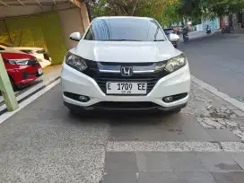 HRV E cvt 2017 low km 71rb