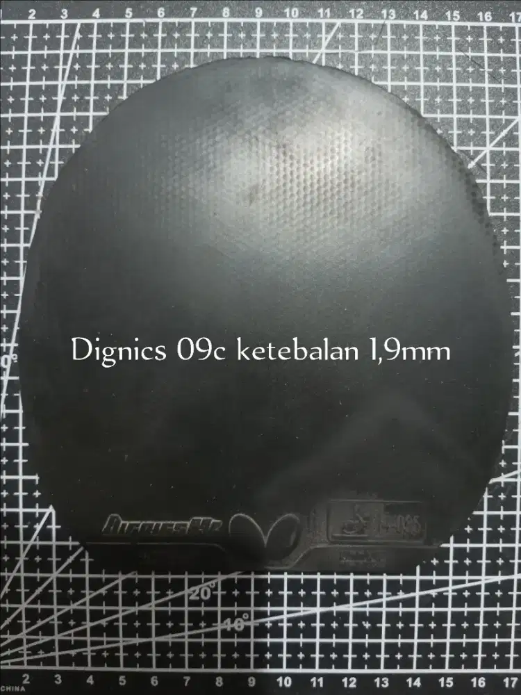 Karet bet tenis meja pingpong Butterfly Dignics 09c hitam