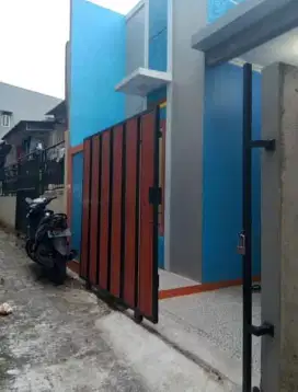 Rumah Di jual Dekat halte busway Ciledug