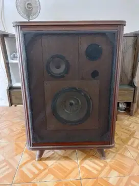 Box speaker salon jengki kuno