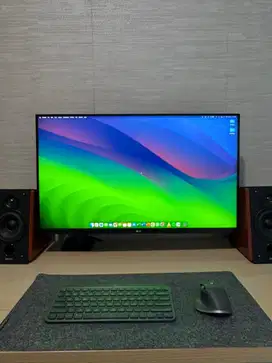 LG ULTRAFINE 32UN880 DISPLAY 4K MONITOR WITH ERGONOMIC STAND
