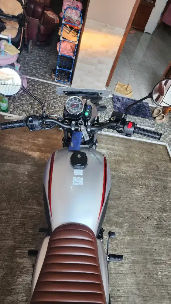 Kawasaki w 175 2022