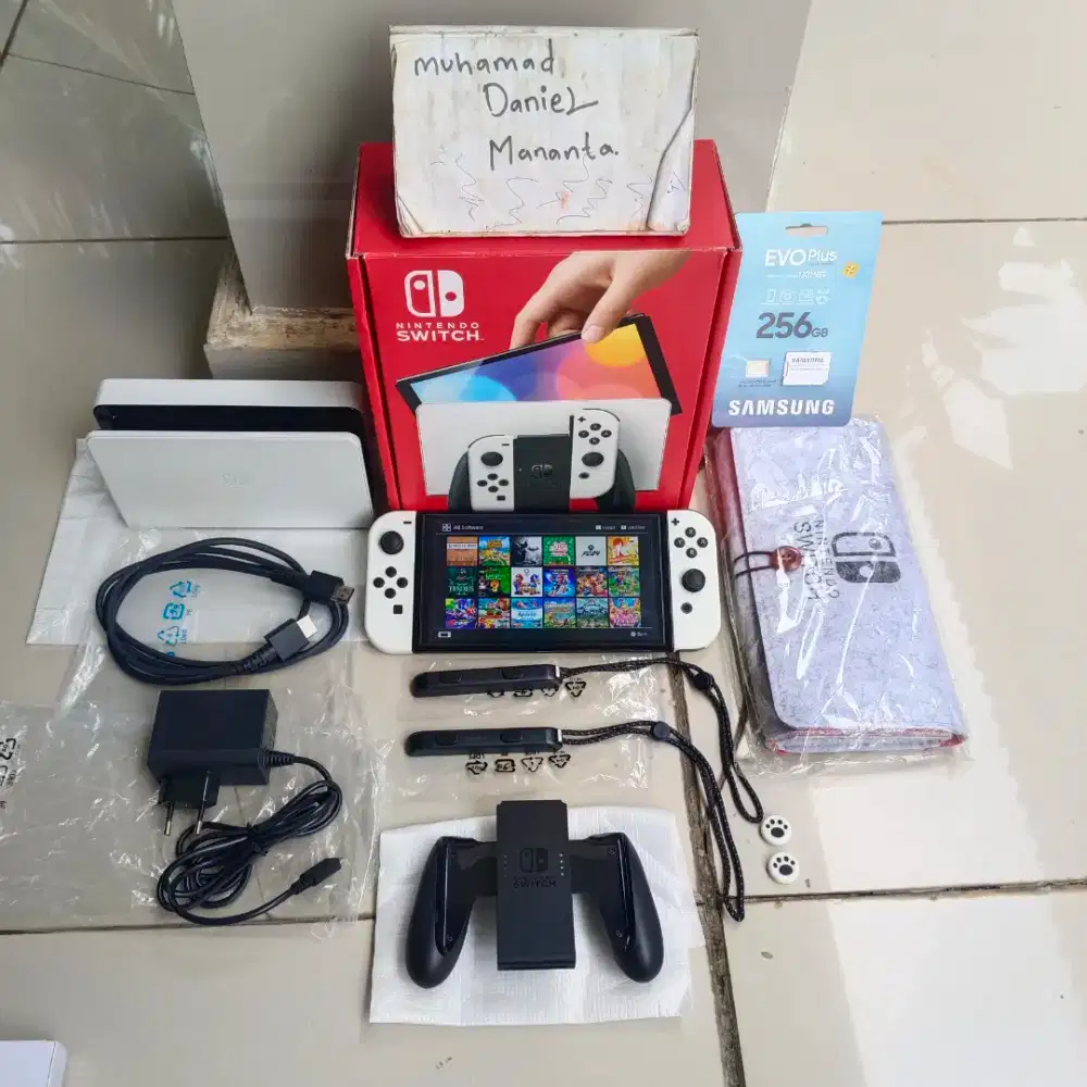 Nintendo switch ce efwe oled 256GB fullgame,