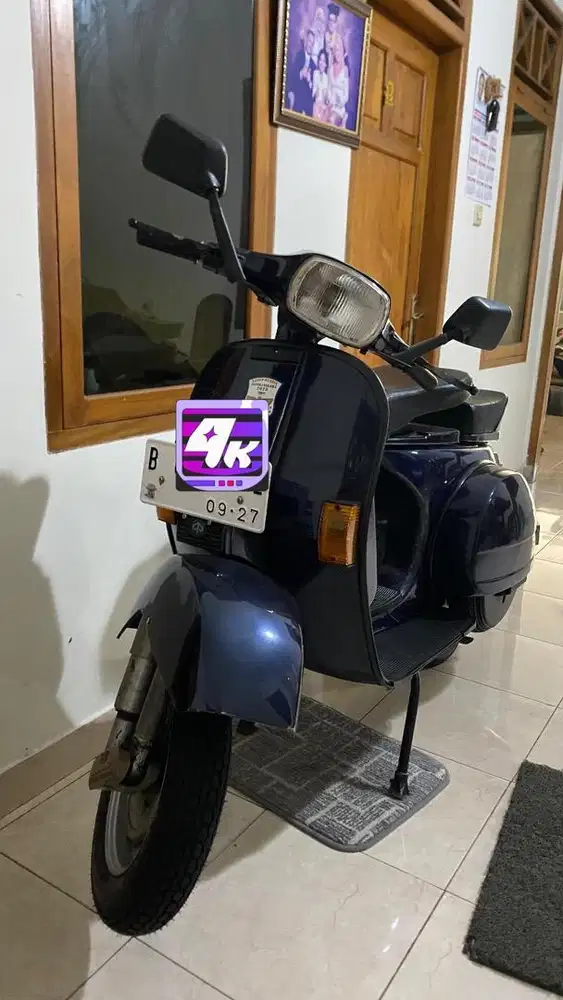 Piaggio Vespa P 150 XE