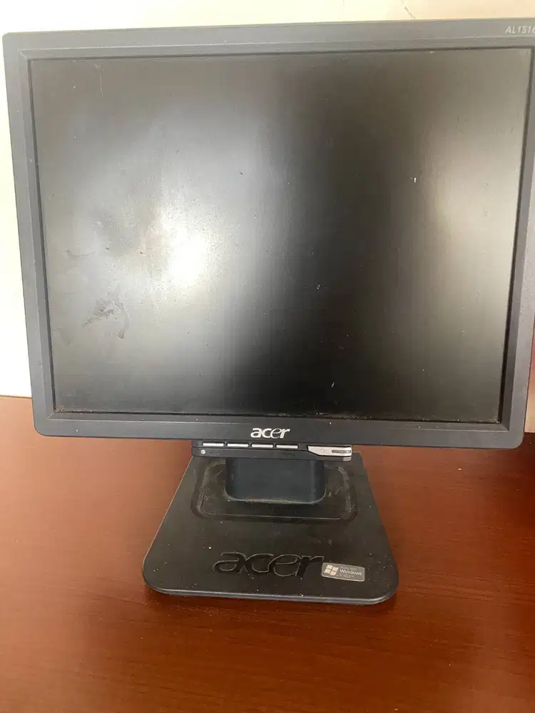 Layar LCD monitor
