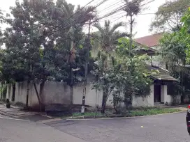 eraradiant.id | Dijual Rumah Hook Hitung Tanah di Menteng, Jakpus, dwyt