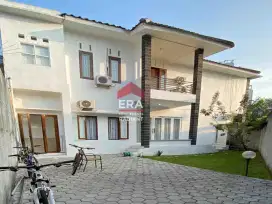 RUMAH DIJUAL DI VILLA BINTARO REGENCY (BAGUS & TERAWAT)