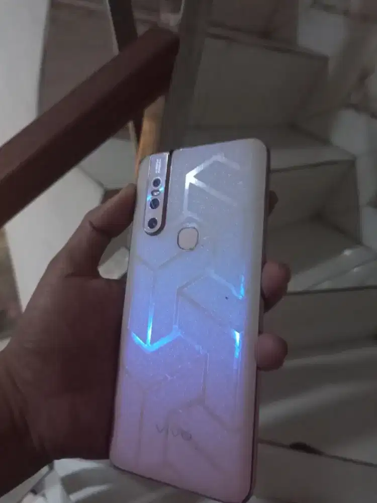 JUAL VIVO V15 RAM 8/256 MURAH