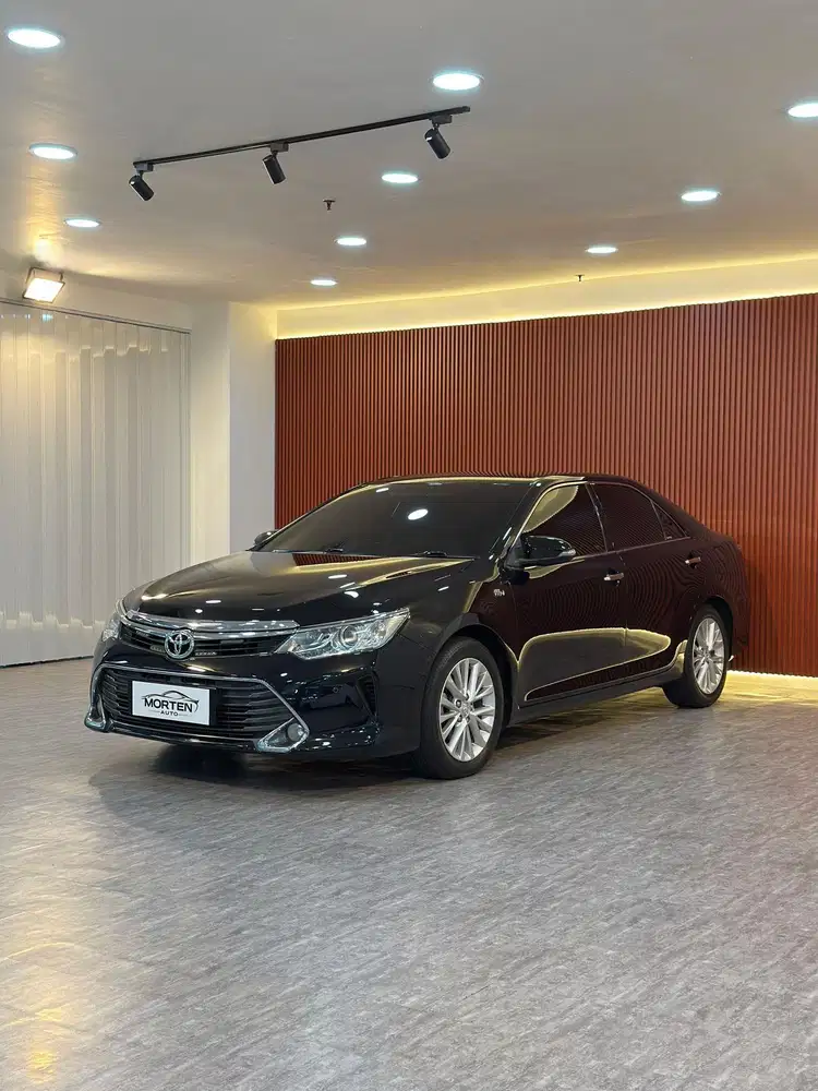 Toyota Camry 2.5 V 2016 Odo 82 Ribu Record Bergaransi Sampai 2 Tahun