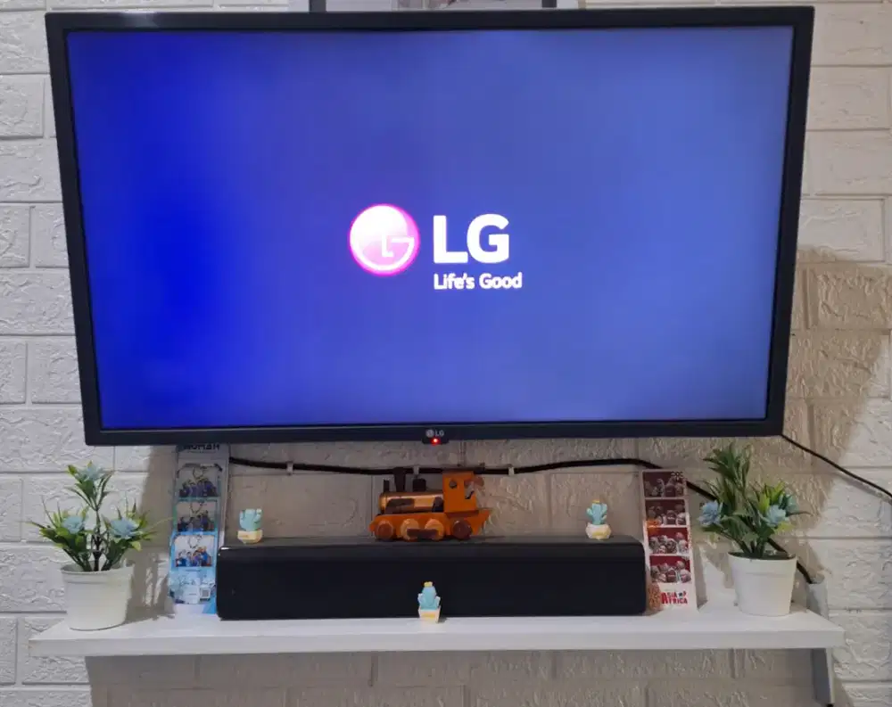 TV LCD LG 32 inch (SMART TV)
