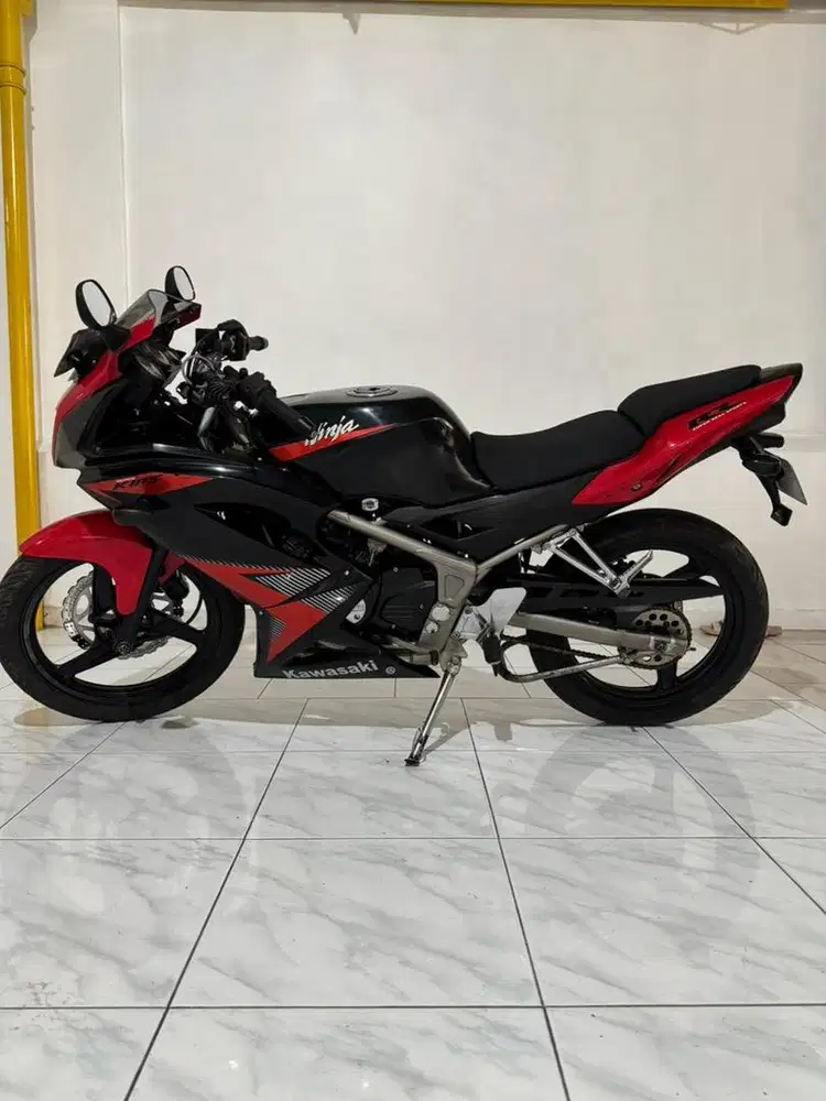 Kawasaki Ninja 150 RR 2014 Merah , R SS RR M kis kips