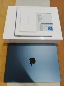 Macbook Air M2 16/256GB Masih Garansi Ibox