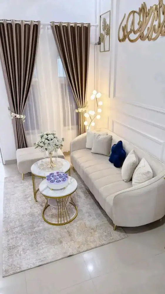Sofa chesterfiled salur 3seat 1puk meja twins