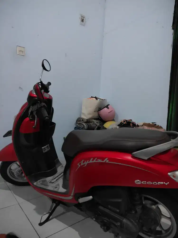 Dijual Scoopy merah tahun 2019