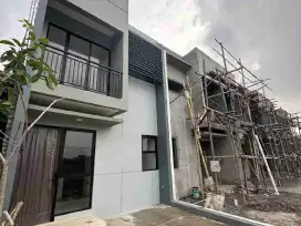 2Lantai Pinggir Jalan Utama Dekat Ke Toll Pamulang dan McD Gaplek