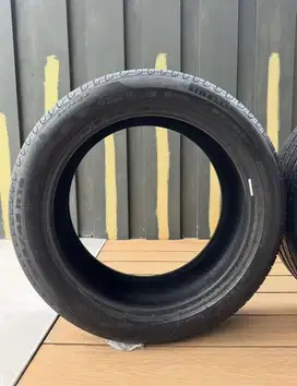 Ban RFT 245/45 R18