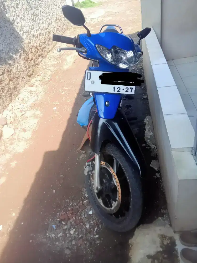 Suzuki Smash 03