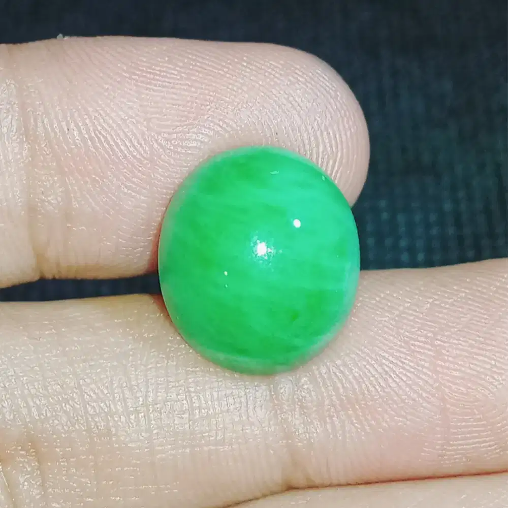 Imperial Green Giok Myanmar Burma type A Jadeite Jade 13.7 ct memo GRI
