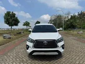 Kijang Innova V Diesel 2022