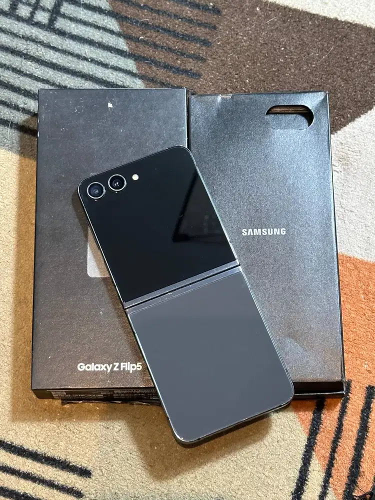 Samsung ZFlip 5 8/256GB Sein Grephite