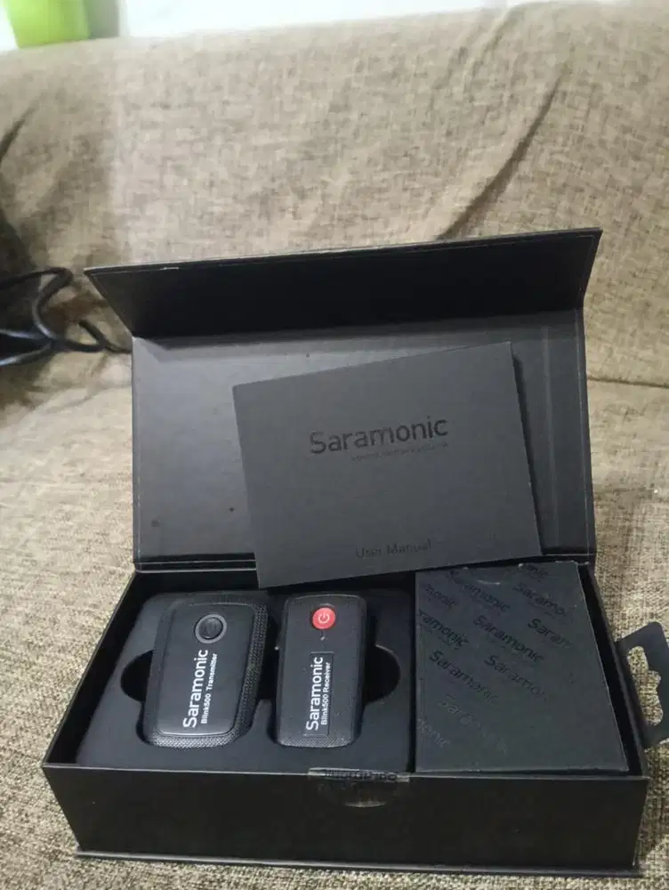 Saramonic Blink 500 B1 wireless microphone